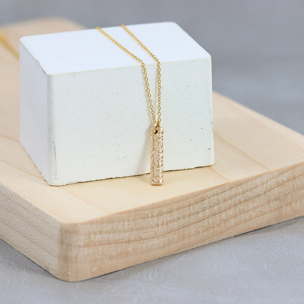 Botanic Bar Necklace