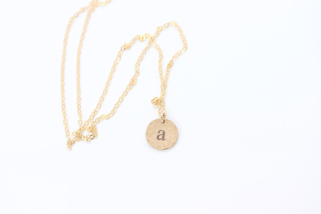 Script Initial Disc Necklace 10K Yellow Gold 18